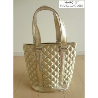 マークバイマークジェイコブス(MARC BY MARC JACOBS)のMARKBY MARKJACOBS トート バッグ マーク ジェイコブス ゴール(トートバッグ)