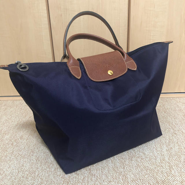 LONGCHAMP(ロンシャン)のロンシャン  プリアージュ　折りたたみバッグMサイズ　紫 レディースのバッグ(トートバッグ)の商品写真