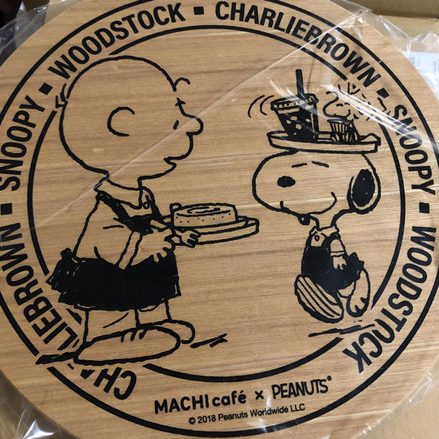 Snoopy 新品 レア ローソン スヌーピー テーブル Peanuts マチカフェ コラボの通販 By Yy ᴗ スヌーピーならラクマ