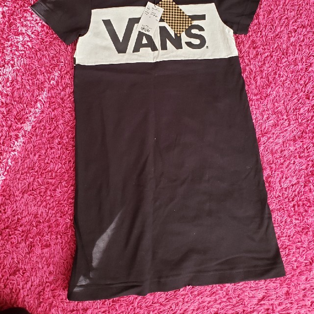 VANS(ヴァンズ)のVANS新品ワンピTシャツ レディースのトップス(Tシャツ(半袖/袖なし))の商品写真