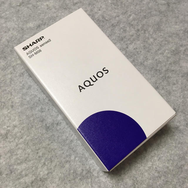 新品・未使用】AQUOS SH-M08 ホワイトシルバー SIMフリー-