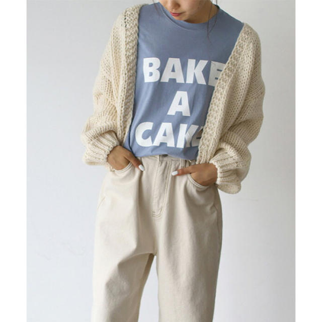 TODAYFUL(トゥデイフル)のCANAL JEAN “BAKE A CAKE”半袖Tシャツ レディースのトップス(Tシャツ(半袖/袖なし))の商品写真