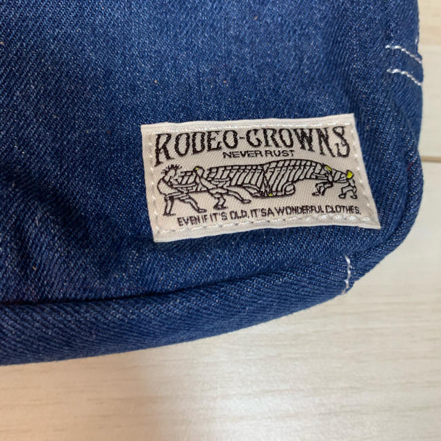 RODEO CROWNS(ロデオクラウンズ)の新品　ロデオクラウンズ　デニムポーチ レディースのファッション小物(ポーチ)の商品写真