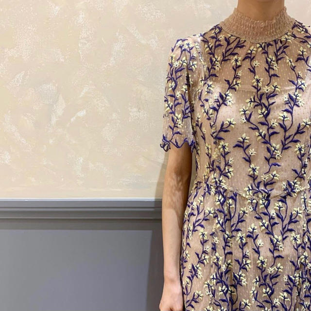 SNIDEL - snidel エンブロイダリーワンピース 結婚式の通販 by SNIDEL - snidel エンブロイダリーワンピース 結婚式の通販 by
