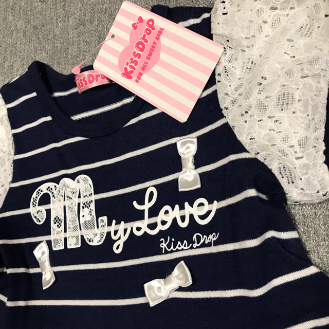 BeBe(ベベ)の新品　Kiss Drop ボーダー　リボン　肩レース　ワンピース　100 cm キッズ/ベビー/マタニティのキッズ服女の子用(90cm~)(ワンピース)の商品写真