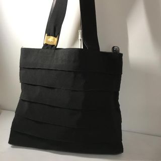 フェラガモ(Ferragamo)のフェラガモ    トートバッグ　黒(トートバッグ)