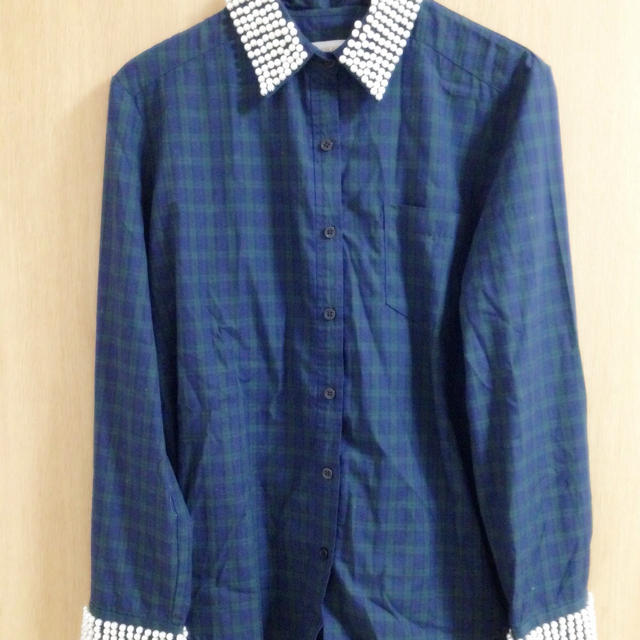 Ungrid(アングリッド)の♡再値下げ♡チェックパール襟シャツ レディースのトップス(Tシャツ(長袖/七分))の商品写真