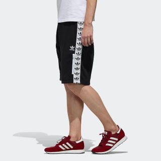 アディダス(adidas)の新品 adidas トレフォイル ハーフパンツ ショーツ L(ショートパンツ)