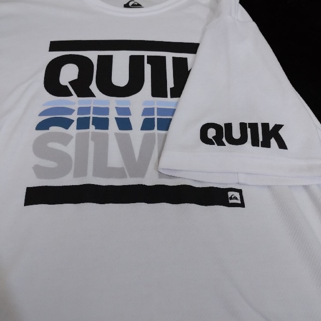 QUIKSILVER(クイックシルバー)の【 夏服 夏物 】クイックシルバー Tシャツ 白 XL ビックロゴ メンズのトップス(Tシャツ/カットソー(半袖/袖なし))の商品写真
