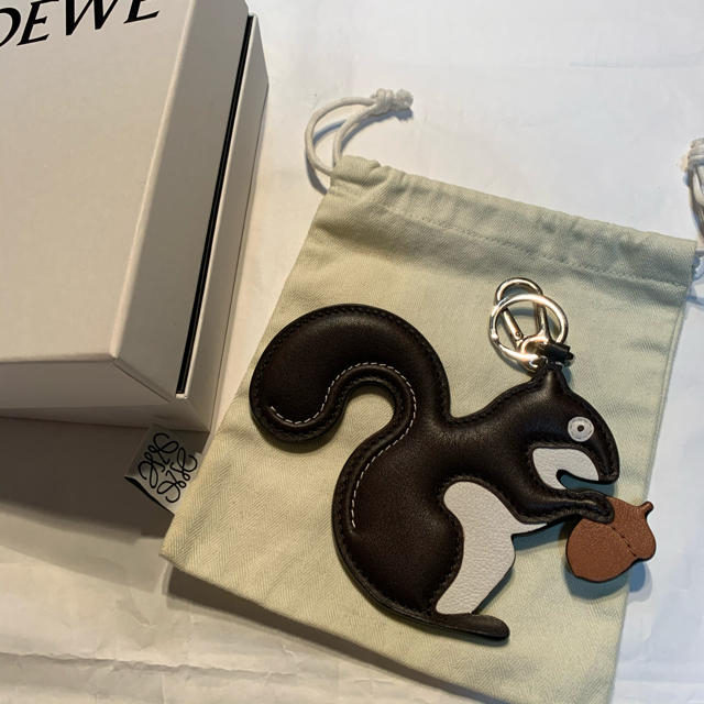 LOEWE バッグチャーム　定価46,200円