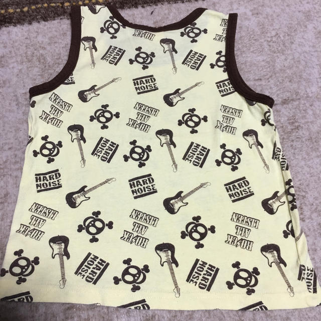 タンクトップ　120 キッズ/ベビー/マタニティのキッズ服男の子用(90cm~)(Tシャツ/カットソー)の商品写真