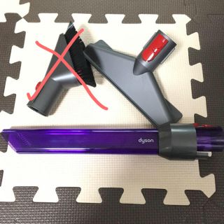 Dyson V8 slim LED隙間ノズルあります