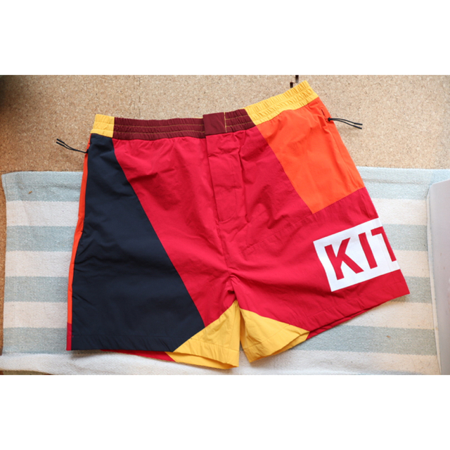 KITH SPRING MADISON MULTI SHORT Mサイズ RED