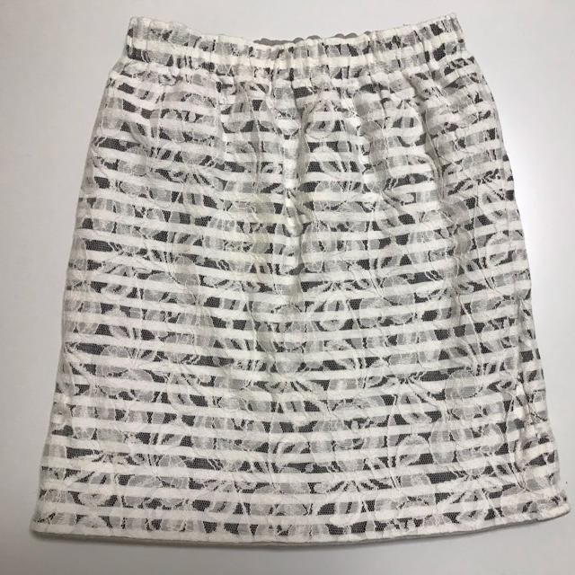 LAISSE PASSE(レッセパッセ)のリバーシブルスカート レディースのスカート(ミニスカート)の商品写真