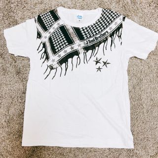 サンダイメジェイソウルブラザーズ(三代目 J Soul Brothers)の三代目J Soul Brothers Live Tシャツ(ミュージック)