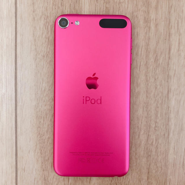 iPod touch(アイポッドタッチ)の第6世代 iPod touch Pink 32GB スマホ/家電/カメラのオーディオ機器(ポータブルプレーヤー)の商品写真