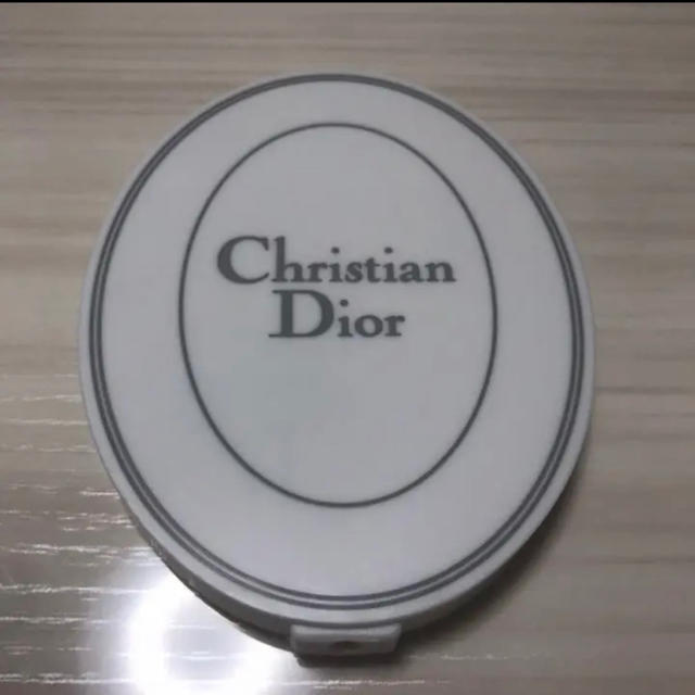 Christian Dior(クリスチャンディオール)の【値下げ】クリスチャンディオール ミラー レディースのファッション小物(ミラー)の商品写真