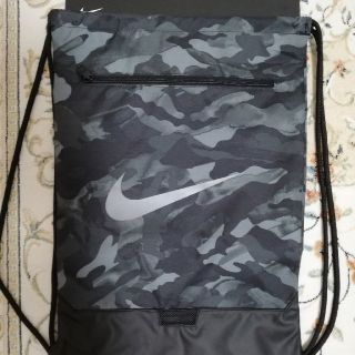 ナイキ(NIKE)の【新品】ナイキ(NIKE)ブラジリア 9.0 AOP 2 ジムサック(リュック/バックパック)