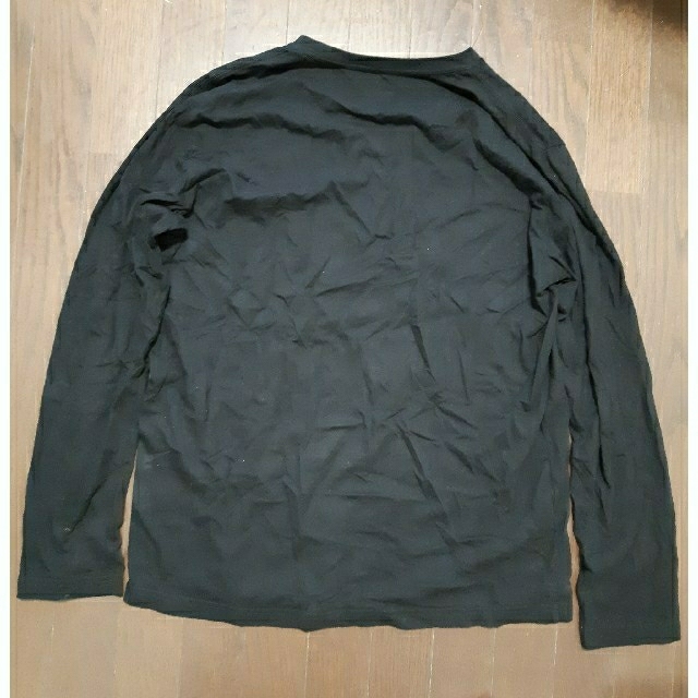 MUJI (無印良品)(ムジルシリョウヒン)の無印良品 黒 ロンT Vネック ＸＸＬ メンズのトップス(Tシャツ/カットソー(七分/長袖))の商品写真