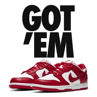 ナイキ(NIKE)のダンクLOW university red(スニーカー)