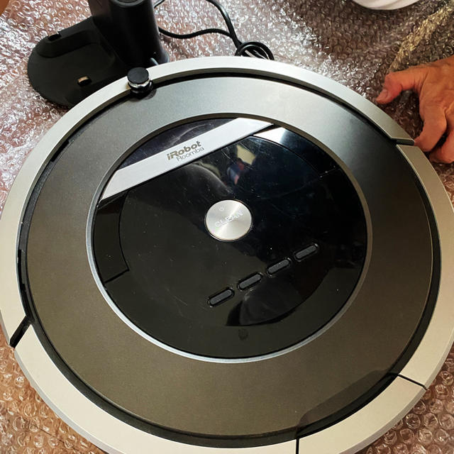 タイムセール 美品 アイロボット 自動掃除機 ルンバ 871