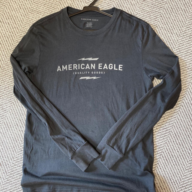 American Eagle(アメリカンイーグル)の【美品❗️】アメリカンイーグル　ロングTシャツ メンズのトップス(Tシャツ/カットソー(七分/長袖))の商品写真