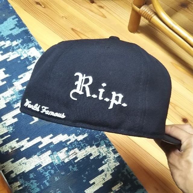 Supreme(シュプリーム)のsupreme  cap  rip  ニューエラ  56.8  7 1/8 メンズの帽子(キャップ)の商品写真