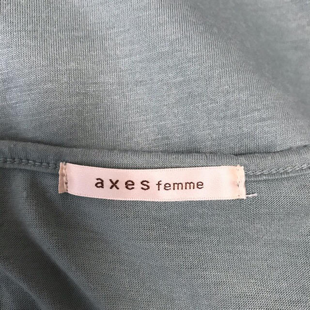 axes femme(アクシーズファム)のaxesfemme ブラウス　グリーン レディースのトップス(シャツ/ブラウス(半袖/袖なし))の商品写真