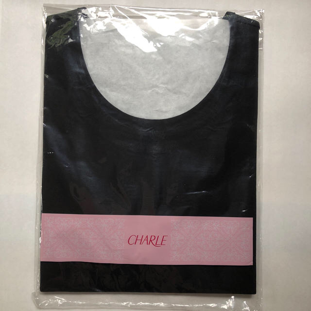 シャルレ(シャルレ)のカットソー  半袖　ブラックM レディースのトップス(カットソー(半袖/袖なし))の商品写真