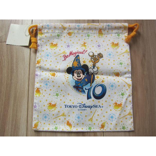 Disney(ディズニー)の未使用タグ付 TDS東京ディズニーシー１０周年限定デザイン　きんちゃく袋・巾着  キッズ/ベビー/マタニティのこども用バッグ(ランチボックス巾着)の商品写真