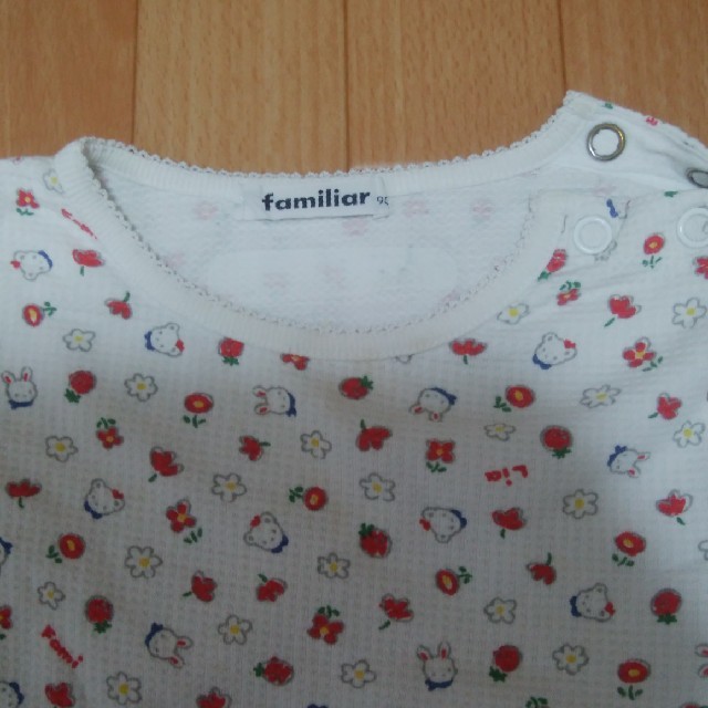 familiar(ファミリア)のファミリア　トップス　2点セット キッズ/ベビー/マタニティのキッズ服女の子用(90cm~)(Tシャツ/カットソー)の商品写真