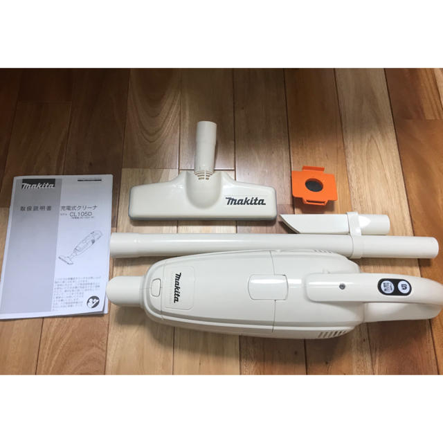 Makita(マキタ)のマキタ コードレスクリーナー  掃除機　CL105D スマホ/家電/カメラの生活家電(掃除機)の商品写真