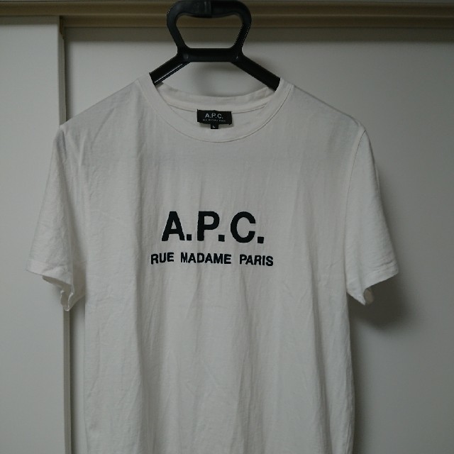 A.P.C(アーペーセー)のA.P.C.ロゴTシャツ Ｍサイズ メンズのトップス(Tシャツ/カットソー(半袖/袖なし))の商品写真