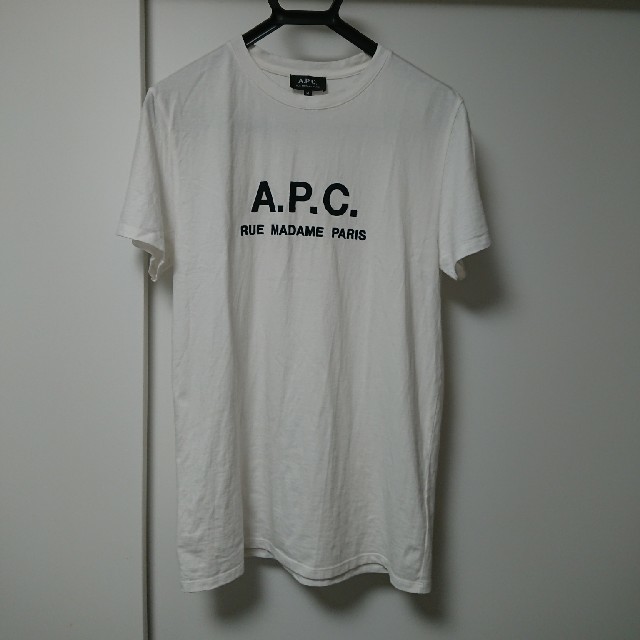 A.P.C(アーペーセー)のA.P.C.ロゴTシャツ Ｍサイズ メンズのトップス(Tシャツ/カットソー(半袖/袖なし))の商品写真