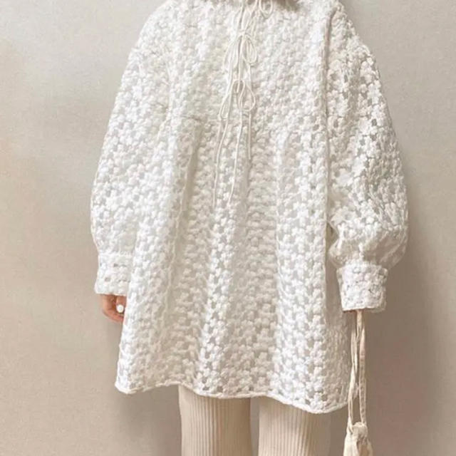 ZARA - ZARA ザラ ストラクチャ入り生地ミニワンピースの通販 by ZARA - ZARA ザラ ストラクチャ入り生地ミニワンピースの通販 by