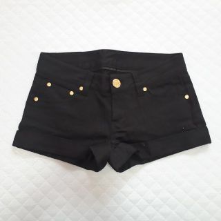 デュラス(DURAS)のDURAS ショートパンツ　Mサイズ　黒(ショートパンツ)