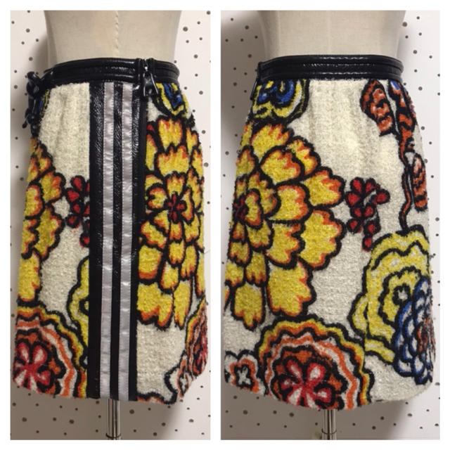 LOUIS スカート 36 LOUIS VUITTONの通販 by Suzu's shop|ルイヴィトンならラクマ VUITTON - 本物 ルイヴィトン 花柄 デザイン 格安お得