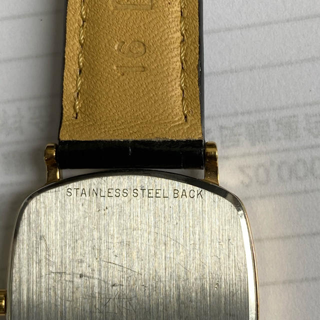 LONGINES(ロンジン)のLONGINES ロンジン スクエア 文字盤ゴールド クォーツ メンズの時計(腕時計(アナログ))の商品写真
