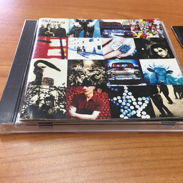 アクトン ベイビー Achtung Baby U2の通販 By りありあ S Shop ラクマ