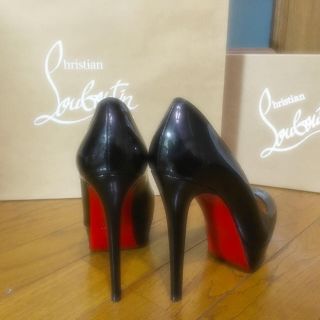 クリスチャンルブタン(Christian Louboutin)の美品✨ルブタン❤️パンプス(ハイヒール/パンプス)