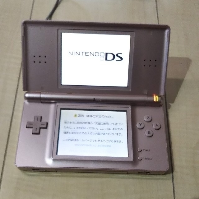 ニンテンドーds ニンテンドーds Lite カセット3個付き の通販 By