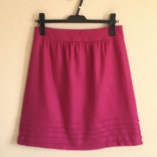 ドレステリア(DRESSTERIOR)のドレステリア♡綺麗なピンクの膝丈スカート(ひざ丈スカート)