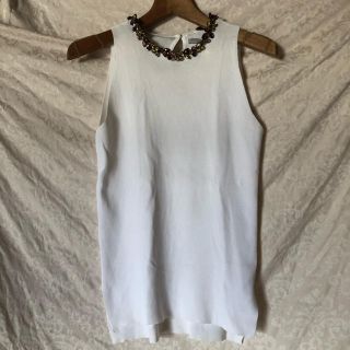 ザラ(ZARA)のZARA ビジュー付トップス(カットソー(半袖/袖なし))