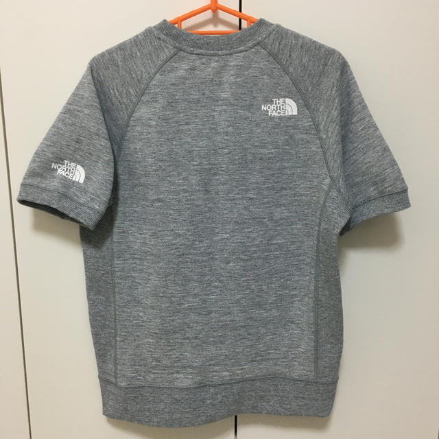 THE NORTH FACE(ザノースフェイス)のノースフェイス　半袖スウェット  グレー　M メンズのトップス(Tシャツ/カットソー(半袖/袖なし))の商品写真