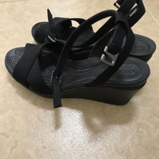 クロックス(crocs)のクロックス　サンダル(サンダル)