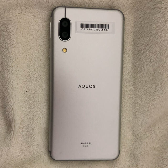 AQUOS(アクオス)のAQUOS cense3 (SHV45 White) スマホ/家電/カメラのスマートフォン/携帯電話(スマートフォン本体)の商品写真