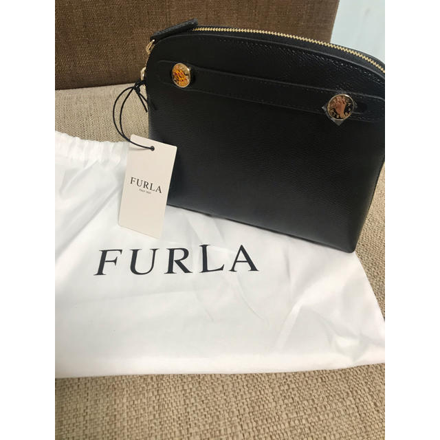 新品未使用　フルラ パイパーミニ　ショルダーバッグ FURLA