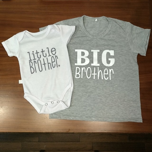 【値下げ】Brother 兄弟お揃いトップス 100&60cm キッズ/ベビー/マタニティのキッズ服男の子用(90cm~)(Tシャツ/カットソー)の商品写真