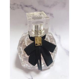 イヴサンローランボーテ(Yves Saint Laurent Beaute)の週末値下げイヴ サンローラン　香水　モン パリ オーデパルファム 50ml(香水(女性用))