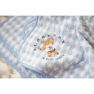 バーバリー(BURBERRY)のバーバリーベビーおくるみタオル赤ちゃん出産準備(おくるみ/ブランケット)